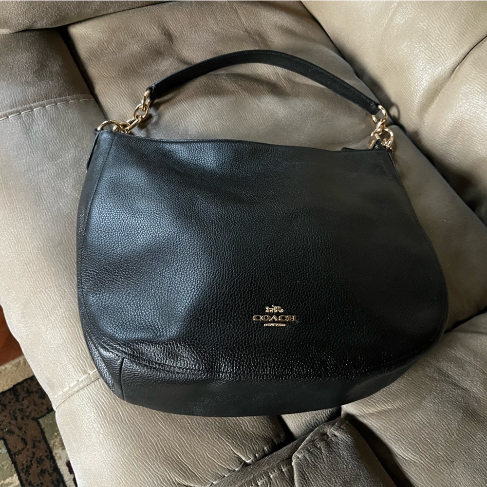 Coach Chelsea Hobo Bag - Black Pebbled Leather with Gold Hardware - Picture 11 of 14
